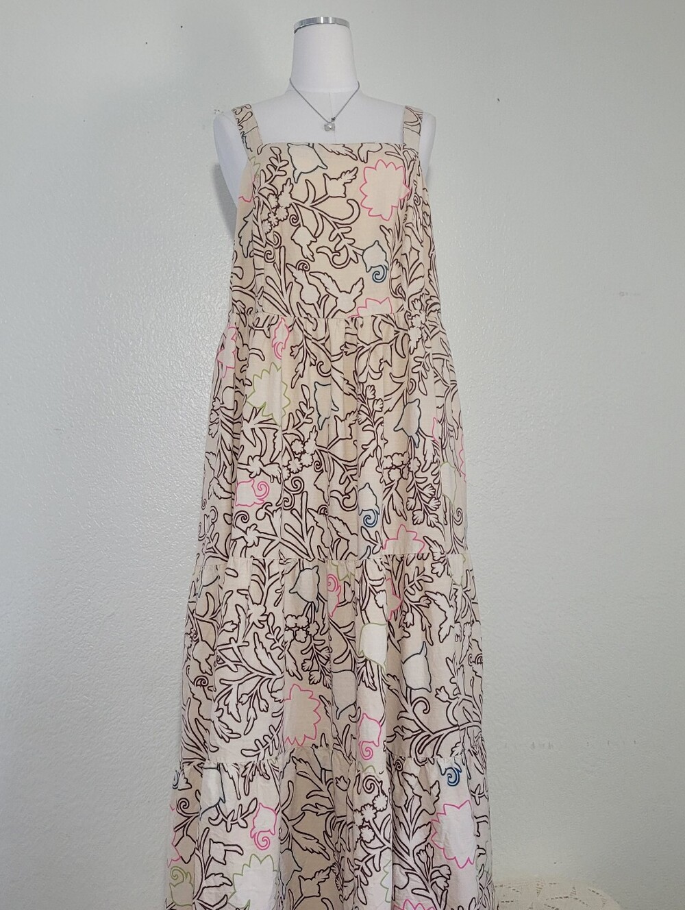 Knox Rose Sleeveless Tiered Beige Floral Maxi Dress  Pink and Green Accents 2XL